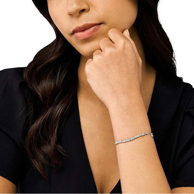 Elegant silver bracelet for women with zircons EG3605040