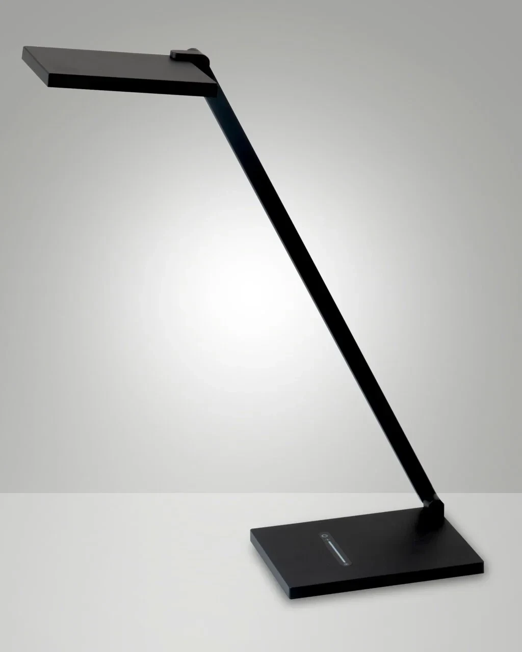 Fabas Luce LED-Schreibtischleuchte ZERMATT