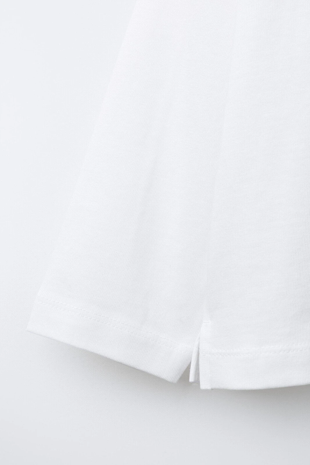 Heavyweight embroidered t-shirt