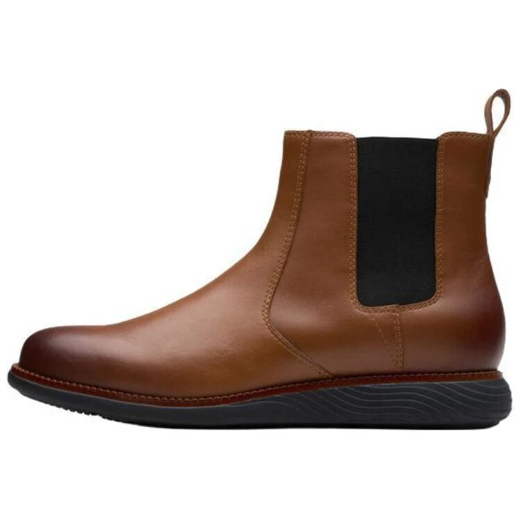 Clarks Short Chelsea Boots 2.5cm Men's Brown