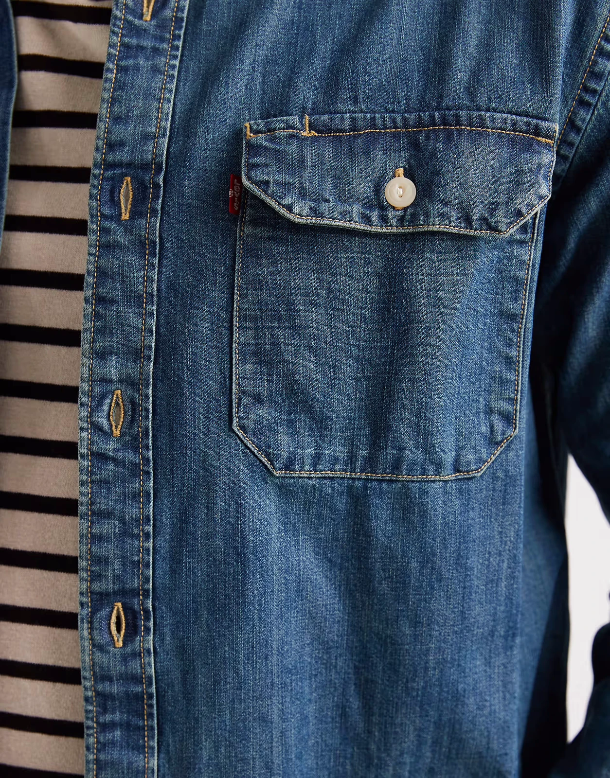 Levi's – Jackson – Worker-Jeanshemd in Dunkelblau