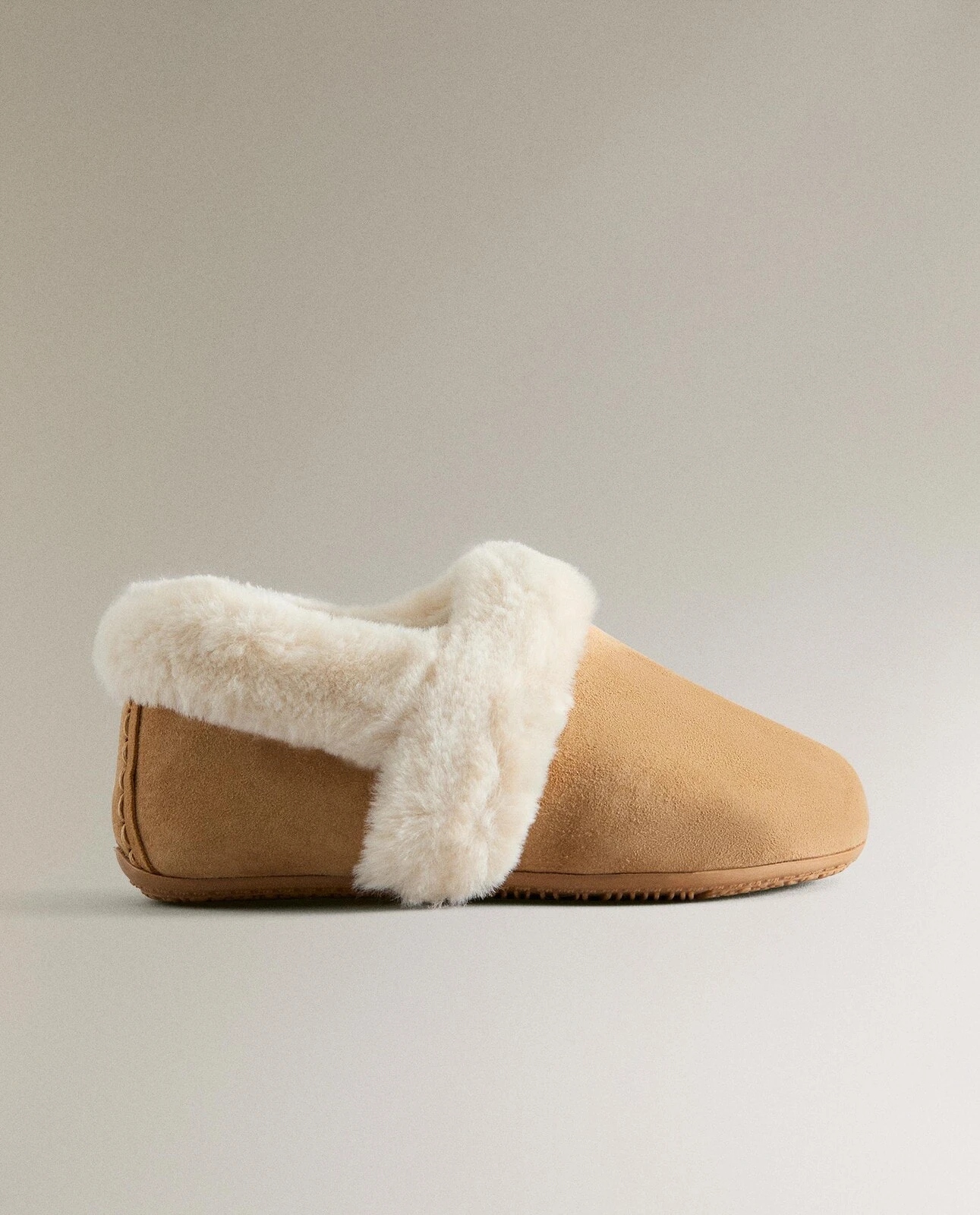 Cosy leather slippers