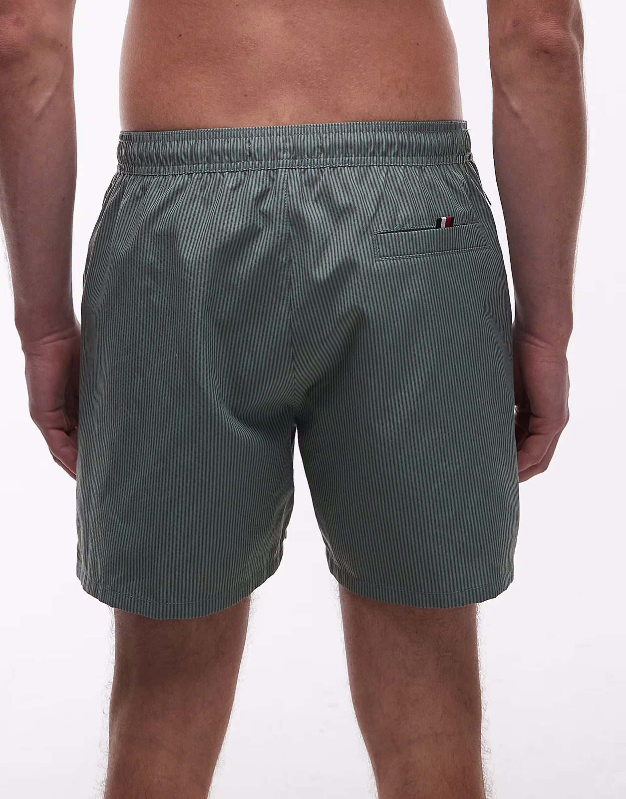 Tommy Hilfiger – Strukturierte Badeshorts in Grün mit Reißverschluss und Kordelzug