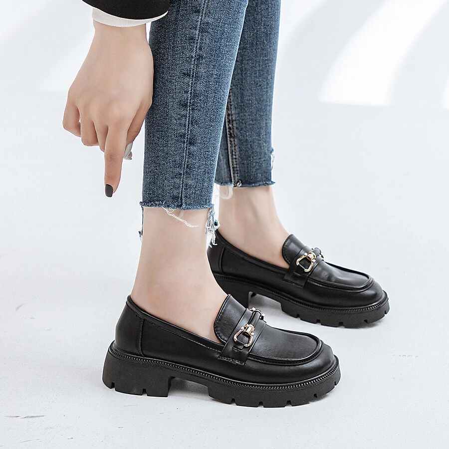 Medd Loafers Women's Low top Black