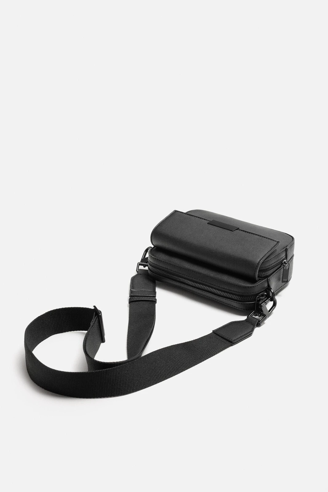 Textured crossbody bag